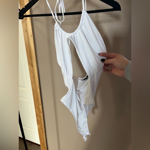 Super cute Bodysuit - Picture 2 of 3